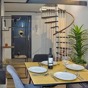 Appartement Duplex Moderno En Alameda, Séville